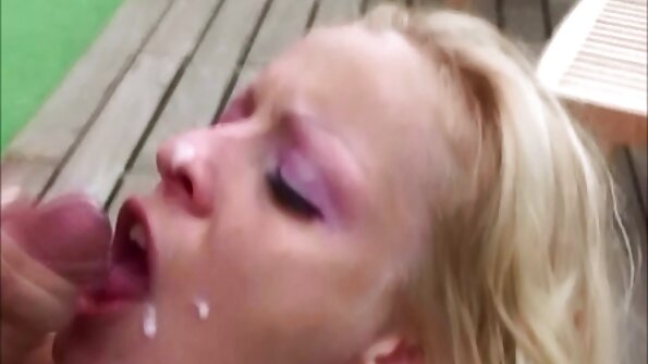 Атрактивната собарка може да направи нешто повеќе за сопственикот на куќата