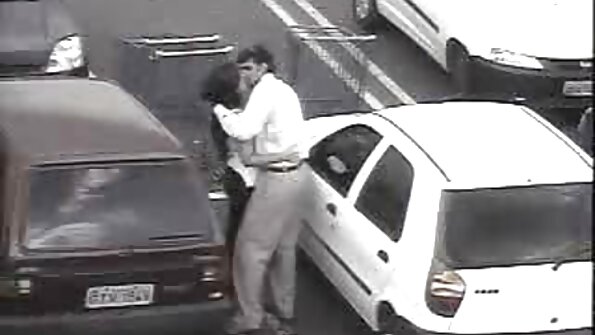 Бобиите на Бејб се главното оружје за заведување за време на мастурбацијата