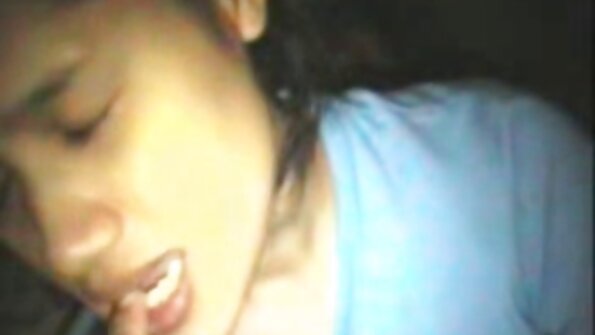 Голема курва газ добива сперма на газот и таа ја трие